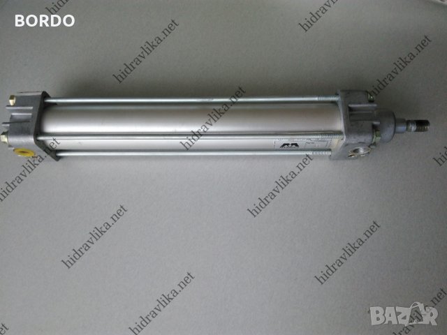 Пневматичен цилиндър Ф40/250