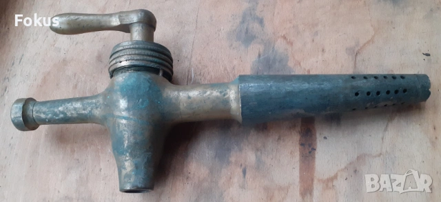 Огромен стар бронзов кран за бъчва с маркировки - антика