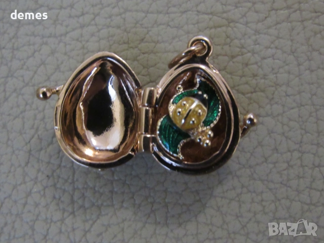 Фино дамско колие с висулка- Яйце Фаберже, ново, снимка 6 - Колиета, медальони, синджири - 53089325