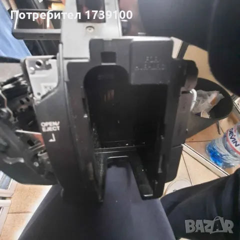 Sony HVR Z5, снимка 3 - Камери - 49721960