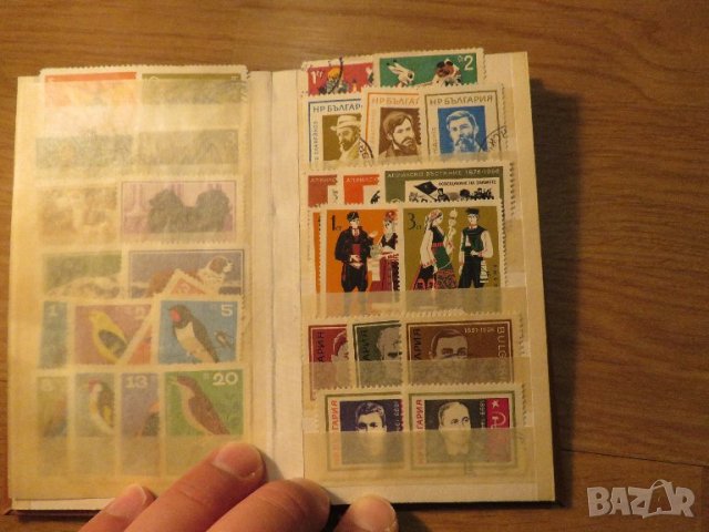 Колекция от 150 стари пощенски марки - кафява корица - птици, кучета, цветя, красиви местности, снимка 8 - Филателия - 40792317