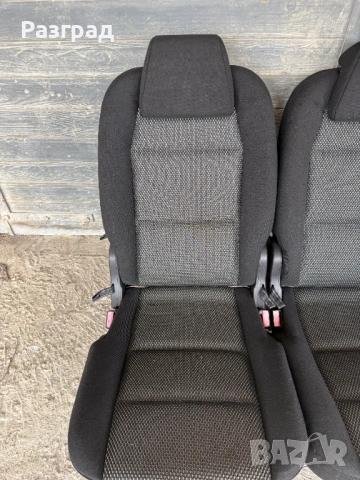 Трети ред седалки Пежо 307, снимка 3 - Части - 53901603