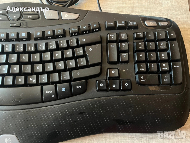 Ергономична мултимедийна клавиатура Logitech Wave y-uv90 с кабел, юсб, снимка 3 - Клавиатури и мишки - 53095800