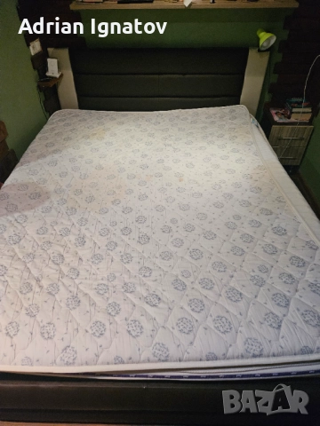 Кожена спалня