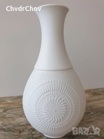 3бр ALKA Kaiser вази/АЛКА Кайзер Бавария стара немска порцеланова ваза/бяла-модернизъм-бисквит, снимка 5 - Вази - 50575888