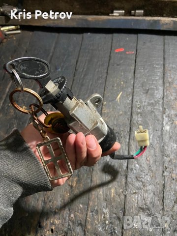 Ключалка за Скутер, снимка 6 - Части - 40841242