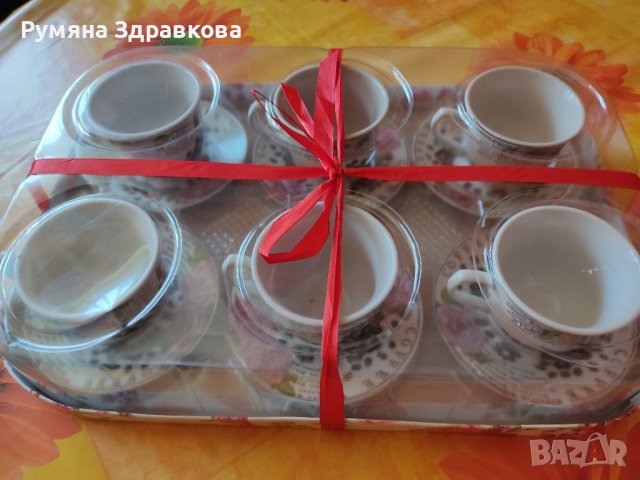Продавам НОВ порцеланов сервиз за кафе, снимка 2 - Сервизи - 38444637