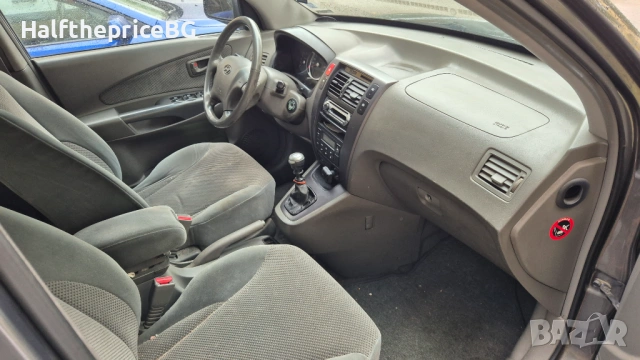 Hyundai Tucson 2.0crdi 16v 4x4, снимка 6 - Автомобили и джипове - 54045041