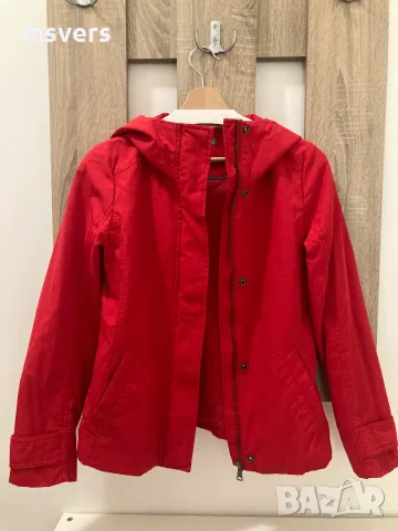 Яке на Benetton, червено, снимка 9 - Якета - 56550374