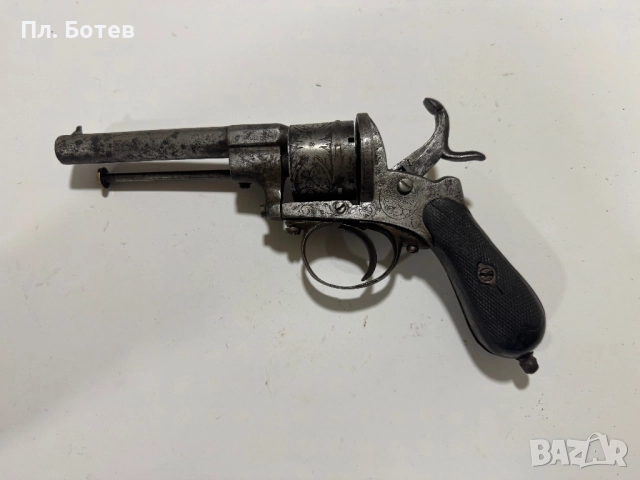 Стар револвер, пистолет, снимка 7 - Антикварни и старинни предмети - 52817663