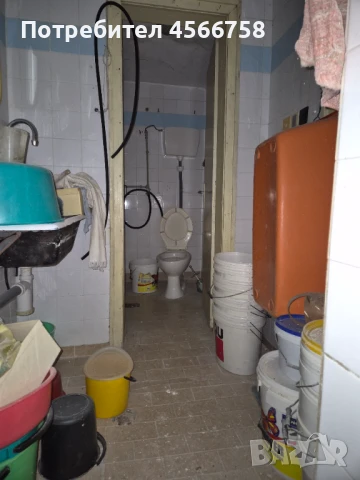 Двуетажна каща с. Буря, снимка 9 - Къщи - 51387876