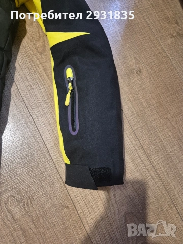 Ски екип Volkl, M размер, снимка 2 - Спортни дрехи, екипи - 53208620