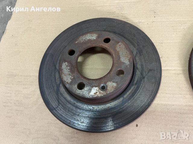 Предни спирачни дискове за VW Golf 3 (плътен диск), снимка 3 - Части - 51056387