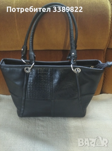 Дамска чанта , снимка 2 - Чанти - 52703447