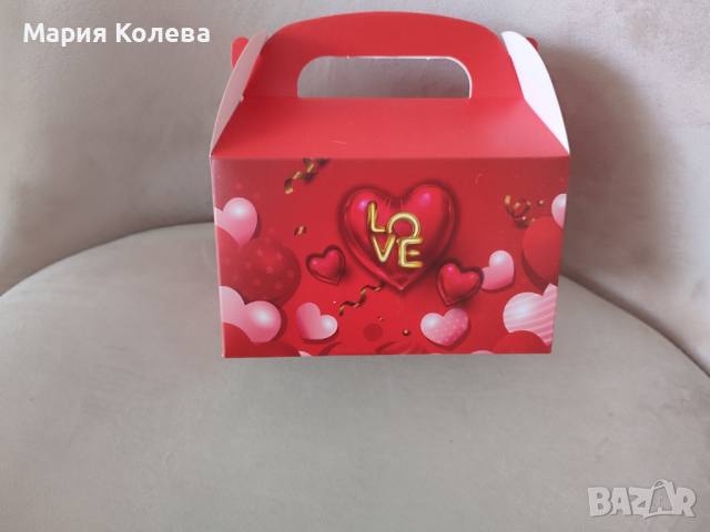 Кутии за подаръци, снимка 2 - Кутии за храна - 44706421