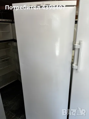 Фризер Miele FN