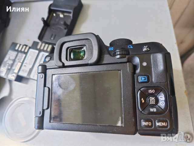 Pentax K-70 Тяло + Sigma 50mm DG HSM + Sigma 18-300 DC OS HSM + аксес., снимка 3 - Фотоапарати - 51786440