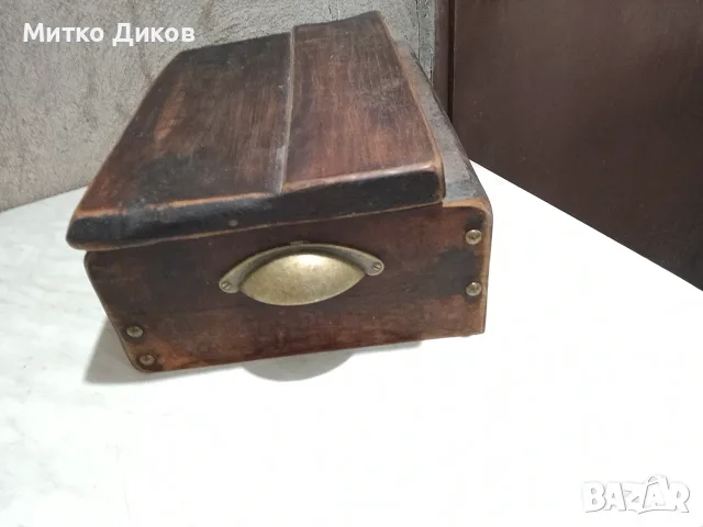 Винтидж дървена масивна кутия около 3 кг с месингови дръжки вечна 36х 22х13 см, снимка 5 - Антикварни и старинни предмети - 55725905