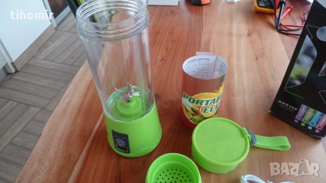 портативен блендер Juice Cup, снимка 3 - Аксесоари за кухня - 34476265
