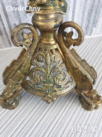 46см-3кг стар френски църковен бронзов свещник с фигури-гаргойли, снимка 11 - Антикварни и старинни предмети - 51441811