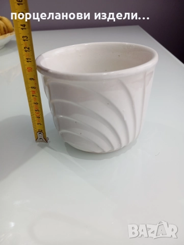 Порцеланова стара кашпа маркирана , снимка 9 - Декорация за дома - 52690478