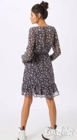 Нова рокля р-р 42, снимка 9 - Рокли - 49980105