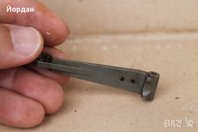 Резервна част от магазин за ''М95 Манлихер'' , снимка 2 - Антикварни и старинни предмети - 51043369