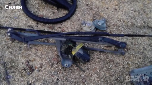 Лостов механизъм с моторче за чистачки от Vw Vento Golf 3 венто голф 3 рамо чистачка предно, снимка 1