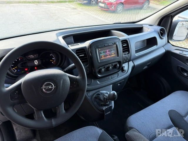 Opel Vivaro 1.6CDTI BITURBO, снимка 13 - Бусове и автобуси - 54162829