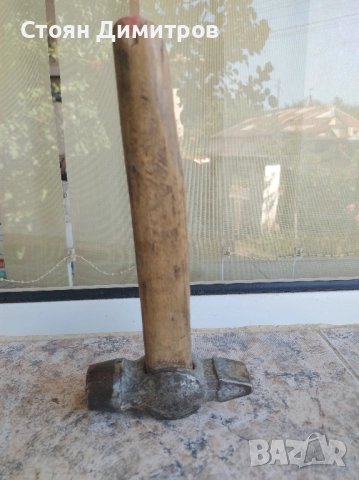 шведско мини чукче за тенекеджийство, тапицерство тежи 680гр, щемпел,номер, оригинал 