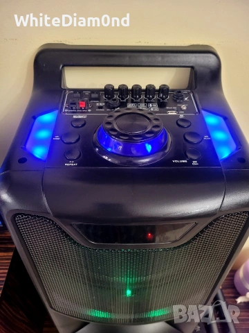 Голяма Bluetooth караоке колона+ 2 бр. микрофона, снимка 3 - Тонколони - 53947021