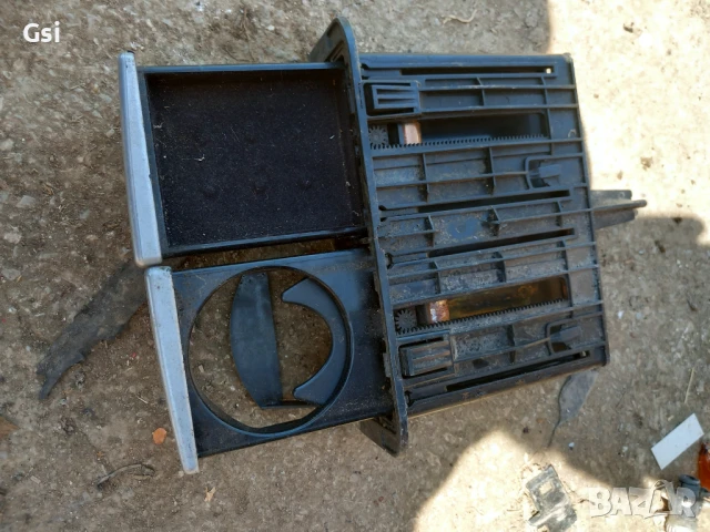 Поставка за чаши алфа 147, снимка 2 - Части - 50481193