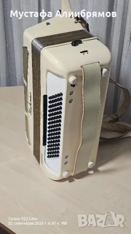 Hohner Lucia 2 P, снимка 2 - Акордеони - 55930607