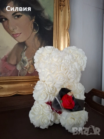 Мече от изкуствени рози , снимка 2 - Изкуствени цветя - 53138583