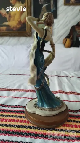 Фигура на ретро дама, снимка 5 - Декорация за дома - 50069848