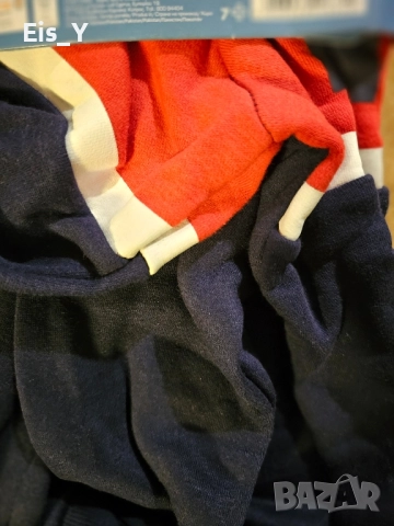 Нов ватиран суичър размер S / 170-176 cm (Спортно горнище, екип), снимка 5 - Спортни дрехи, екипи - 51828510