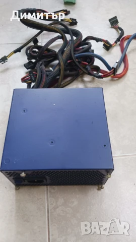 Компютърни компоненти и кутия , снимка 8 - Работни компютри - 51403653