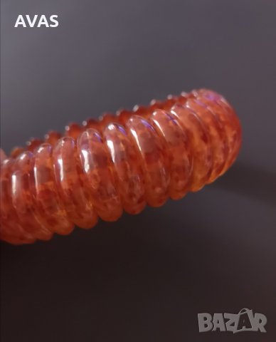 Нова гривна кехлибарен цвят, снимка 3 - Гривни - 29996939