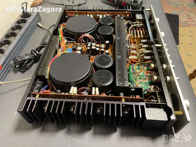 luxman L10 топ състояние , снимка 5 - Ресийвъри, усилватели, смесителни пултове - 55934328