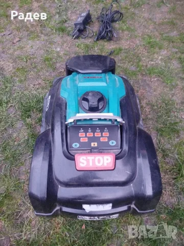 2 бр косачка робот FERREX R800EASY+ перфектни, снимка 3 - Градинска техника - 56465968