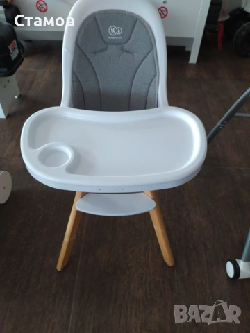 Продавам детско столче за хранене
