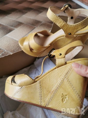 високи 13 см естествена кожа марка Flyе сандали, снимка 5 - Сандали - 30270774