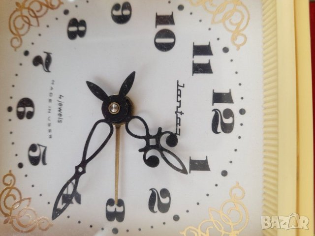 Стар будилник-Янтар, снимка 14 - Антикварни и старинни предмети - 40832927