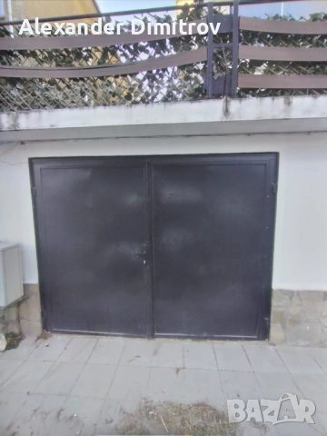 Продавам гараж с канал + офис с баня 36 кв. м кючук париж ул. Люсиен Шевалас