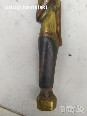 Стара бронзова статуетка, снимка 3 - Антикварни и старинни предмети - 53062183