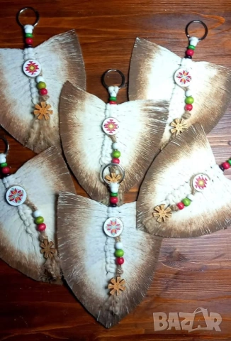 Сувенири на БГ тематика  , малко авторско пано 