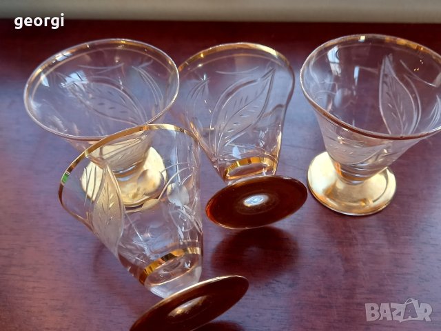 гравирани чаши за ракия със златен кант, снимка 11 - Чаши - 44348223