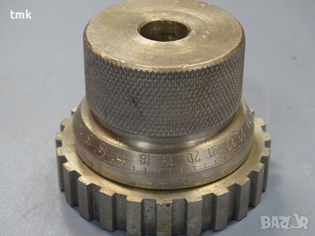 врътка машинна Ø72, Ø15 нониус 0-24, снимка 2 - Резервни части за машини - 37246791