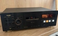 Teac V-8030s, снимка 1
