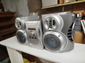 Аудиосистема jvc с колони с капаро 30 лв , снимка 1